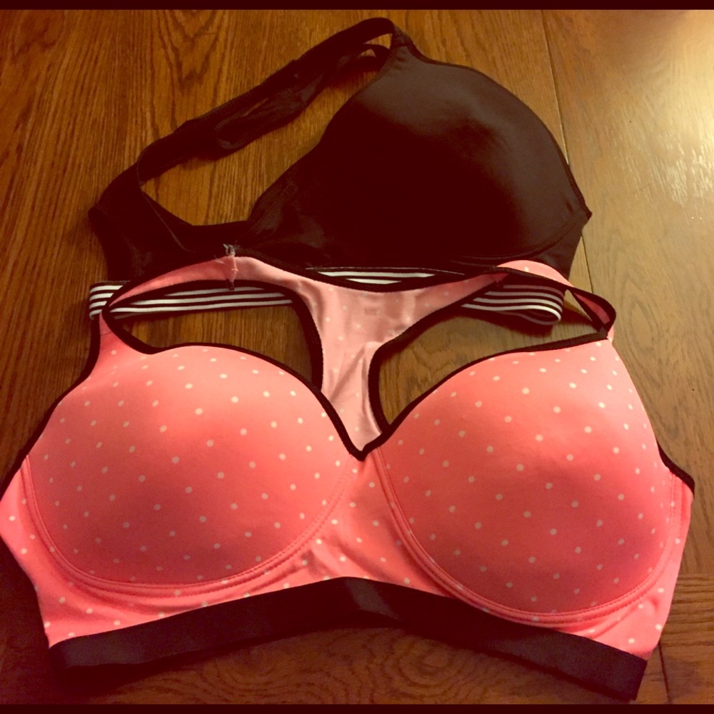 Set of 2 racerback sports bra