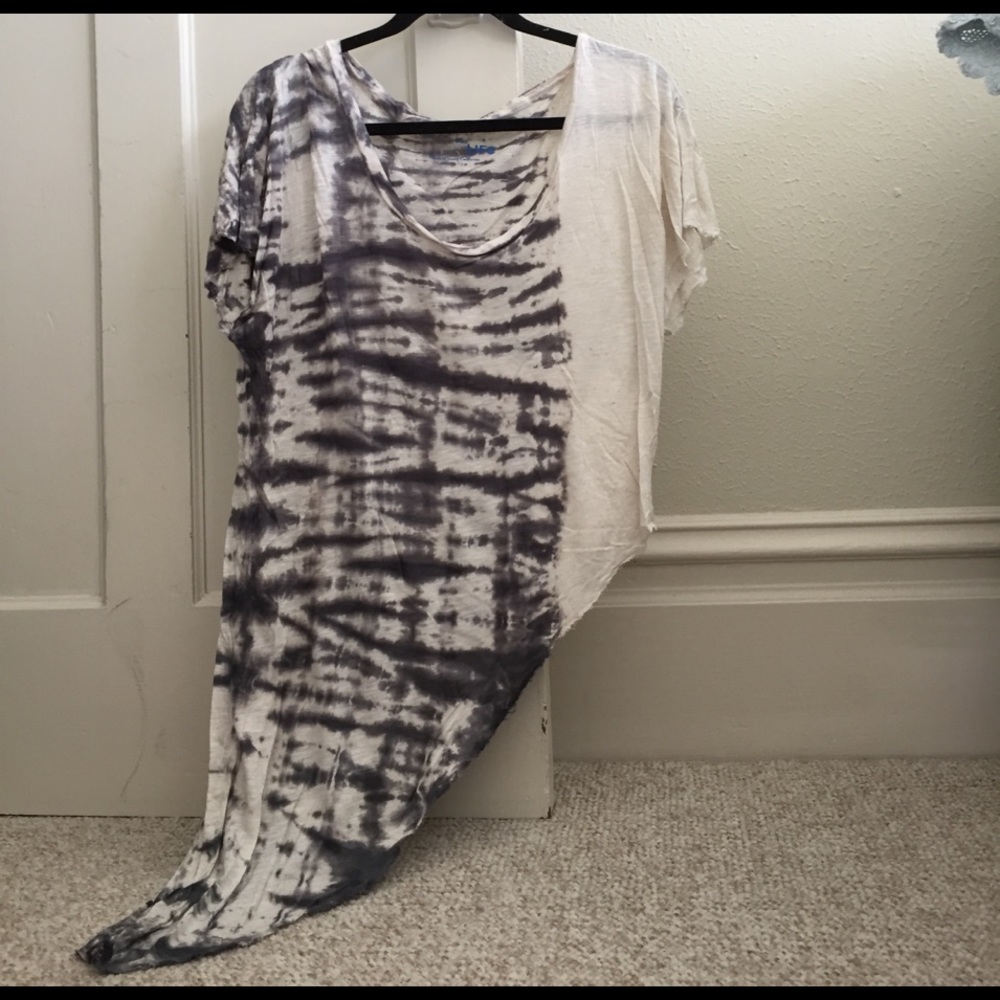 Blue Life a-symmetrical tie dye t-shirt in XS