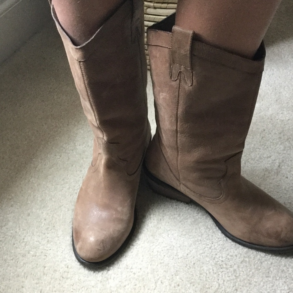 Jessica Simpson boots, gently worn
