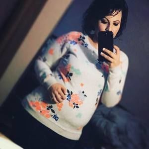 Meet your Posher, Eva carolina