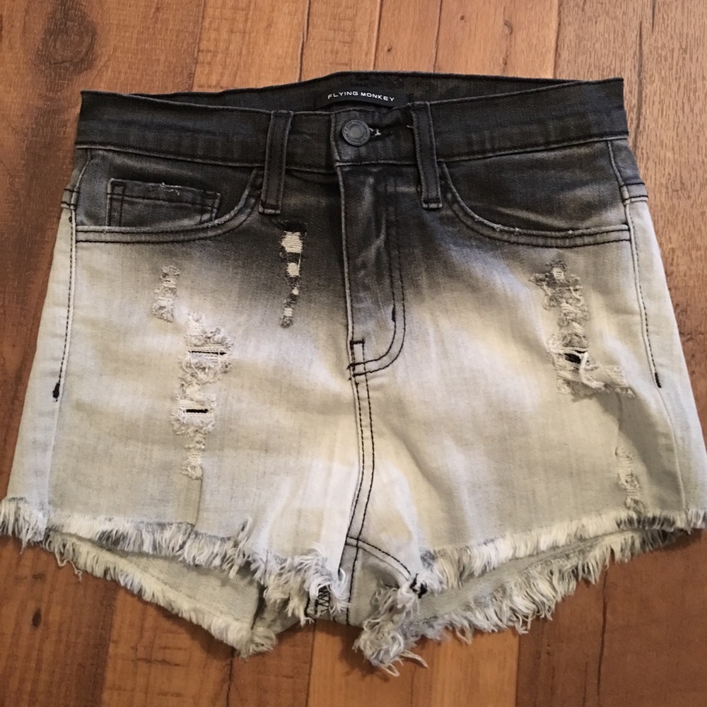 NWOT Flying Monkey jean shorts XS