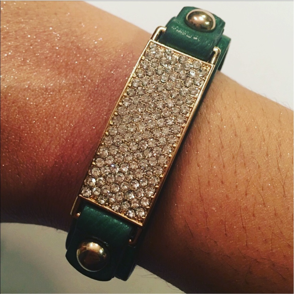 🆕Vegan Leather Bracelet Emerald Green With Bling - Picture 2 of 6