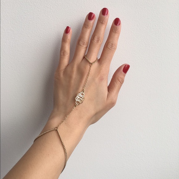 Ring bracelet - Picture 1 of 2