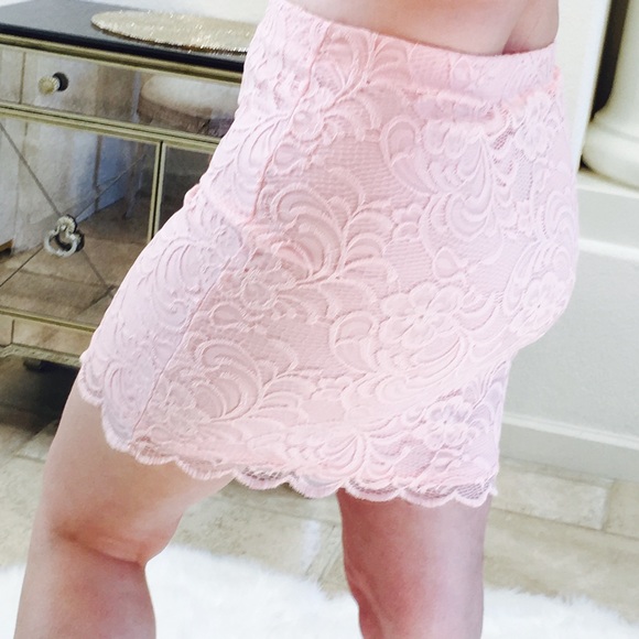 4 Pink skirts lace S M stretch mini sexy overlay - Picture 8 of 8