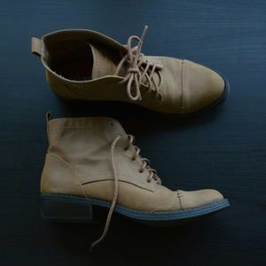 Sam & Libby Lace Up Boots