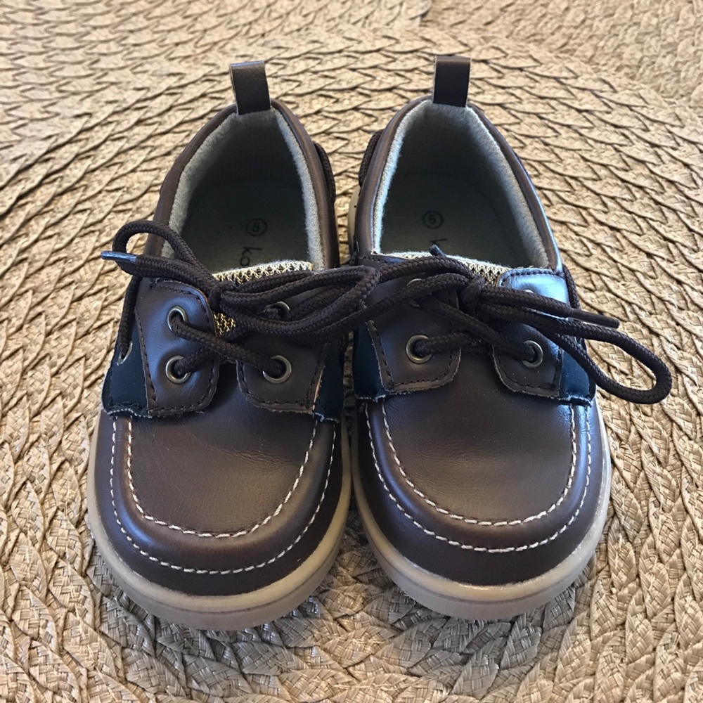 Koala kids boat shoes