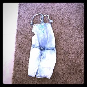 Loose fitting perfect for summer dress