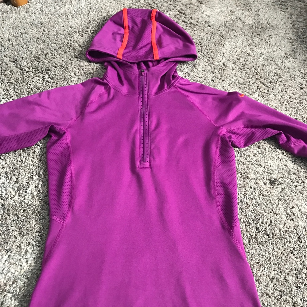 Nike Dry Fit Top