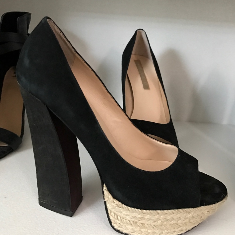 Boutique 9 open toe suede high platform heel