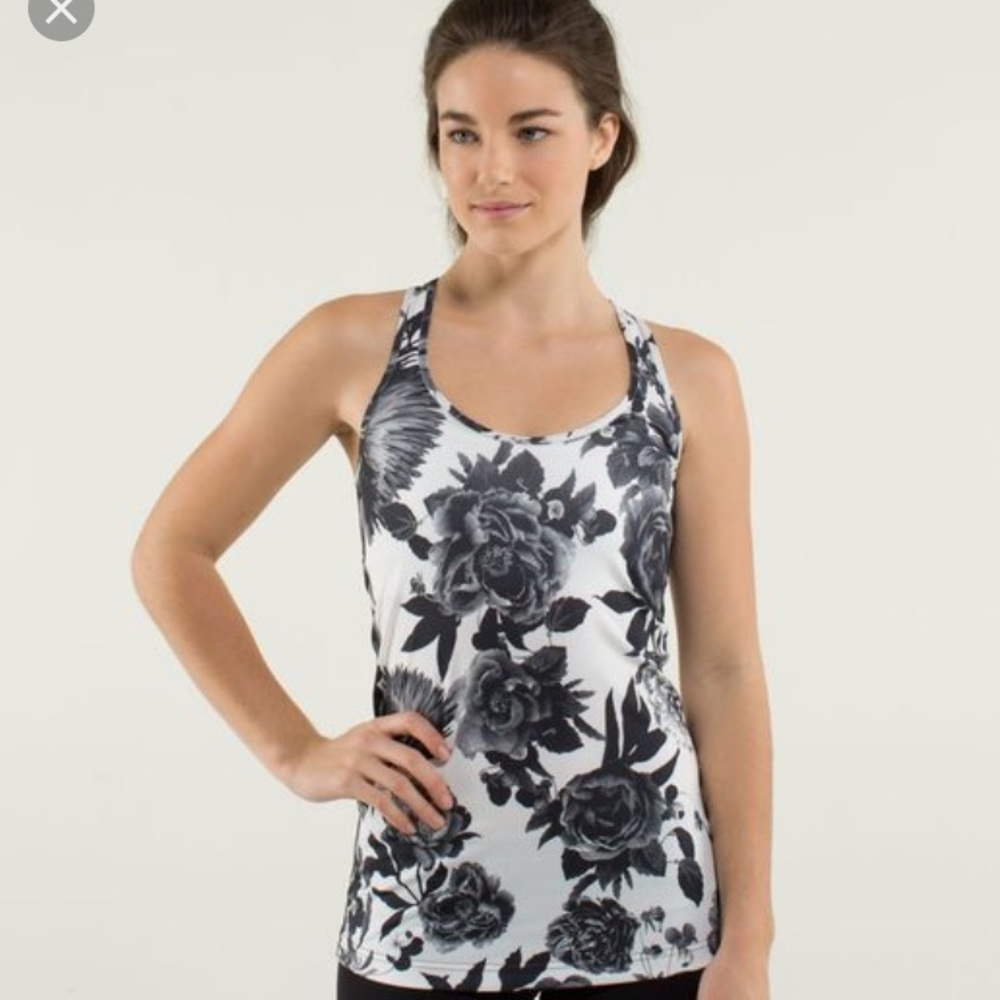 Lululemon Cool Racerback sz4