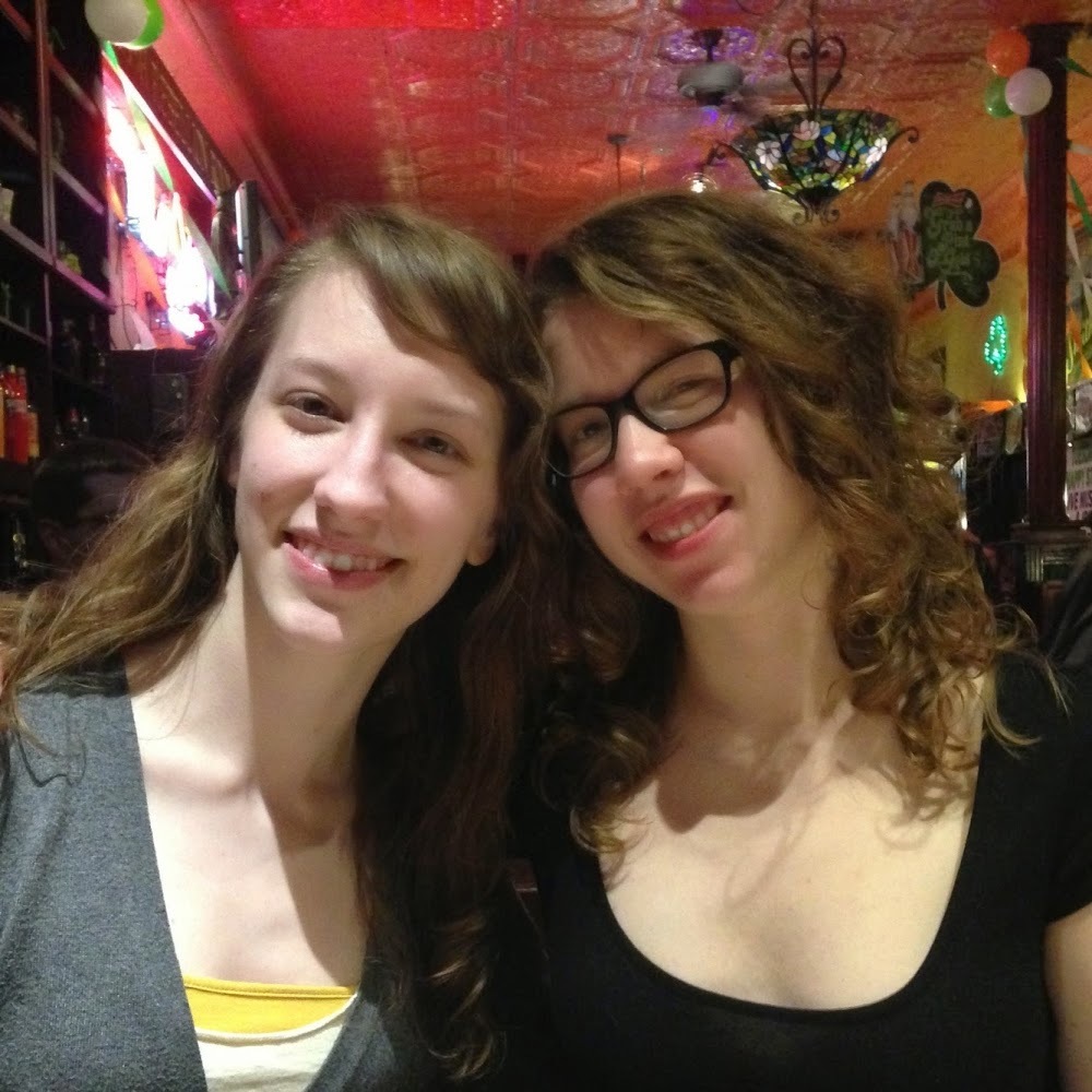 Meet your Posher, Caroline