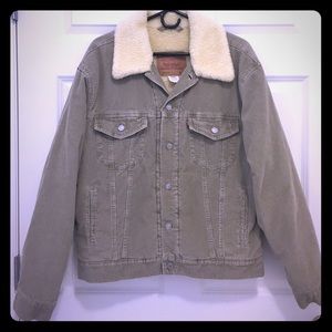 Men's Levi's relaxed trucker jacket beige cord