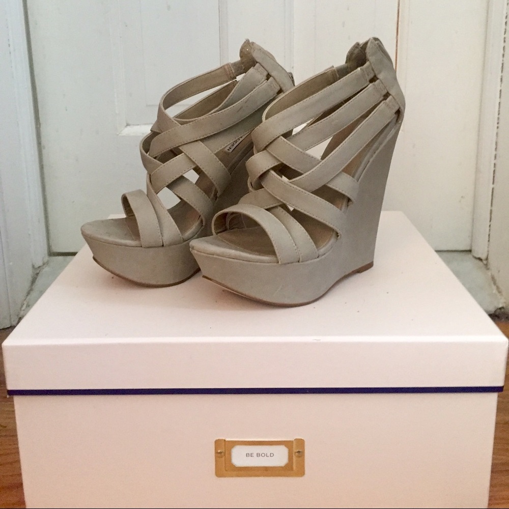 Steve Madden Strappy Platform Heel