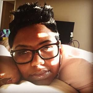 Meet your Posher, Toni