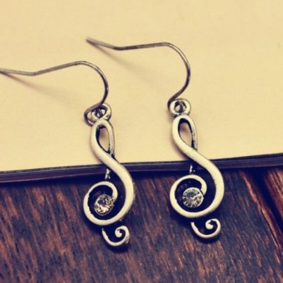 Music Note Earrings - Picture 4 of 6