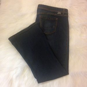 💕 Torrid Jeans 💕