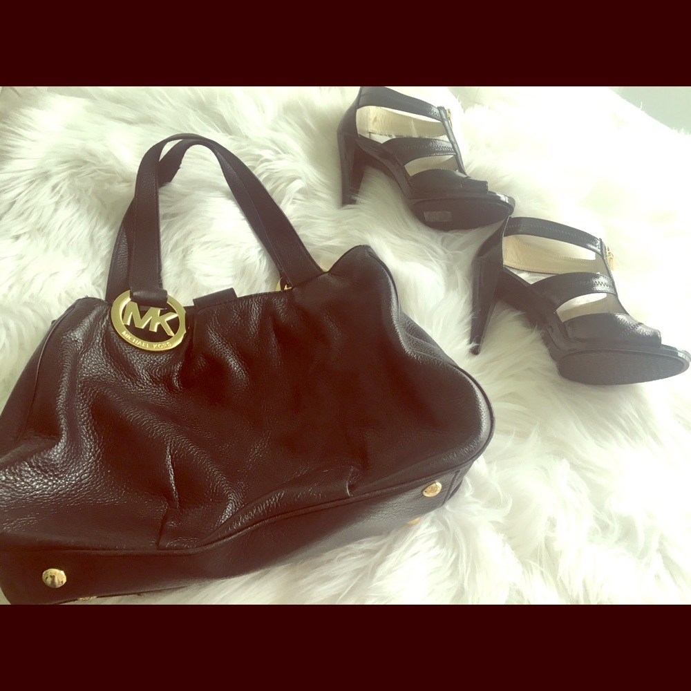 Michael KORS black shoulder bag