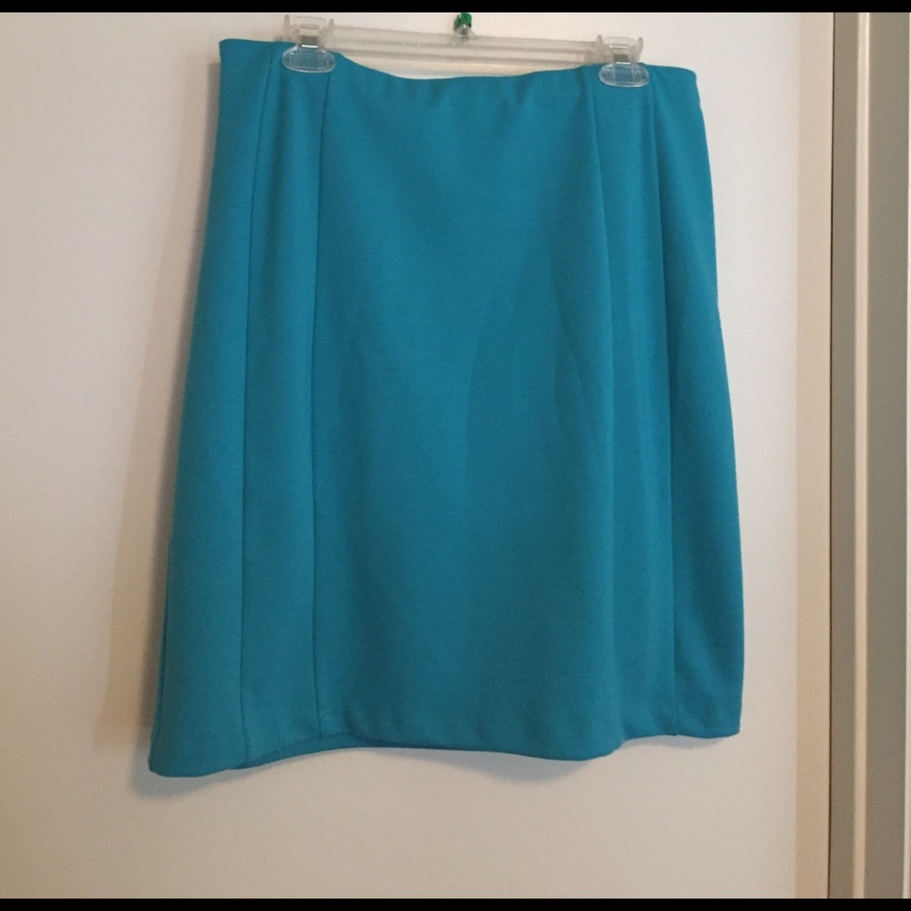 Turqouise pencil skirt