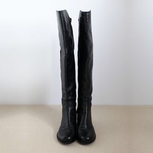 Stuart Weitzman 5050 Boot