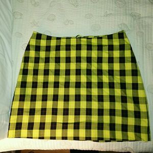 Size M Lined Yellow Schoolgirl Mini!