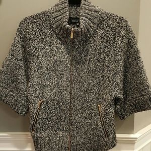 Womens knit sweater . Jones New York size small