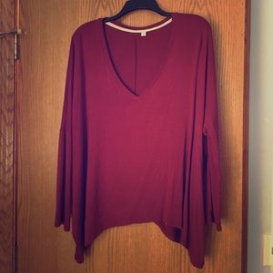 Maroon long sleeve v-neck top