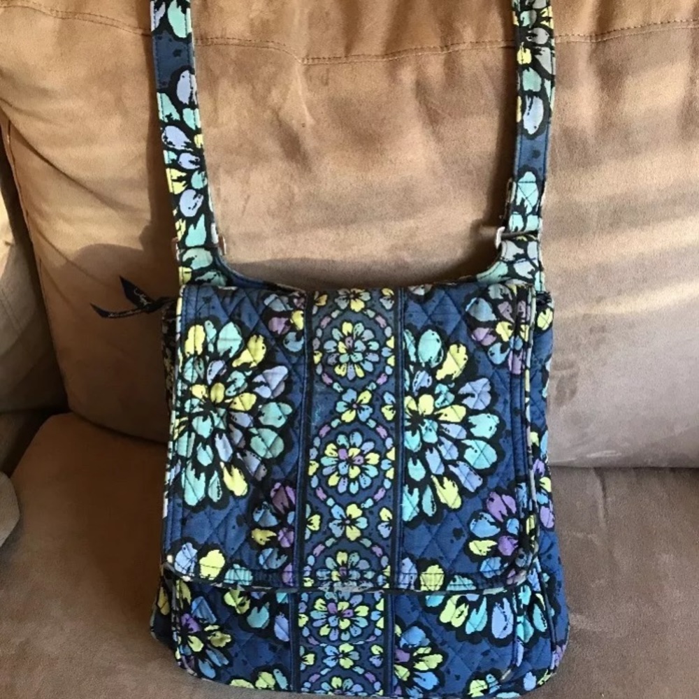 Vera Bradley Large Hipster Crossbody indigo pop
