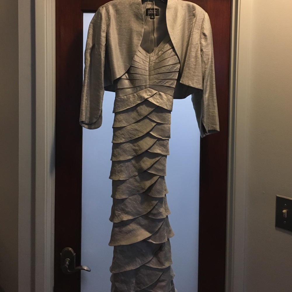 Adrianna Papell full length gown. Worn once.