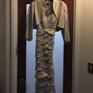 Adrianna Papell full length gown. Worn once.