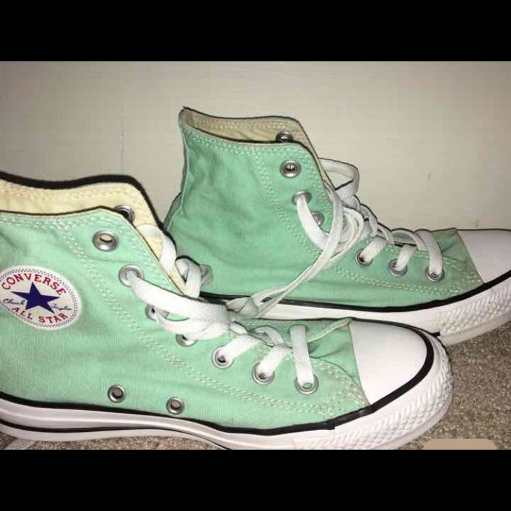 Mint green converse