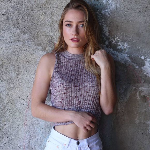 Meet your Posher, Alex - Picture 1 of 1