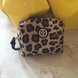 Cheetah print Tory burch cosmetic