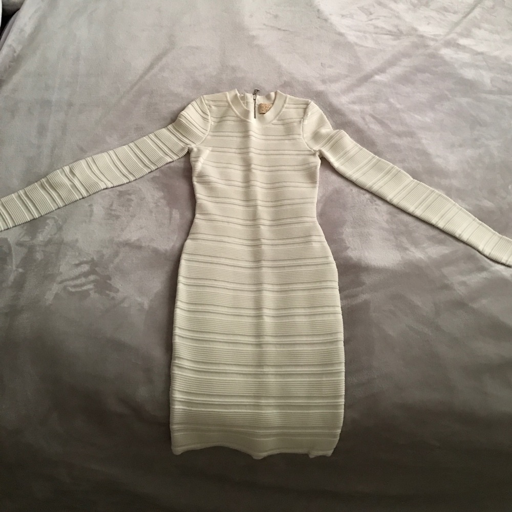 White dress by Torn by Ronny Kobo size Xs.