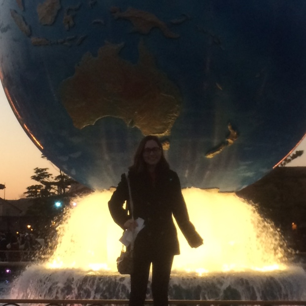 Meet your Posher, Elizabeth