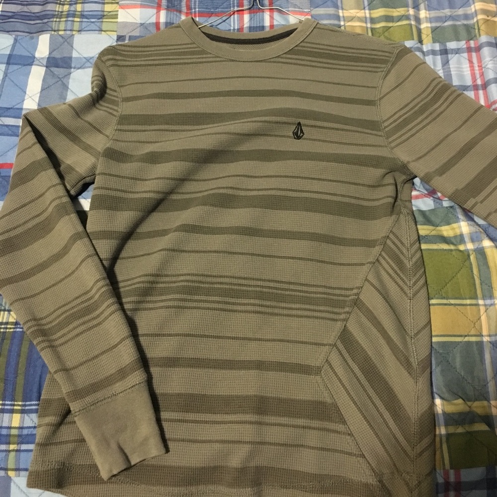 Volcom long sleeve