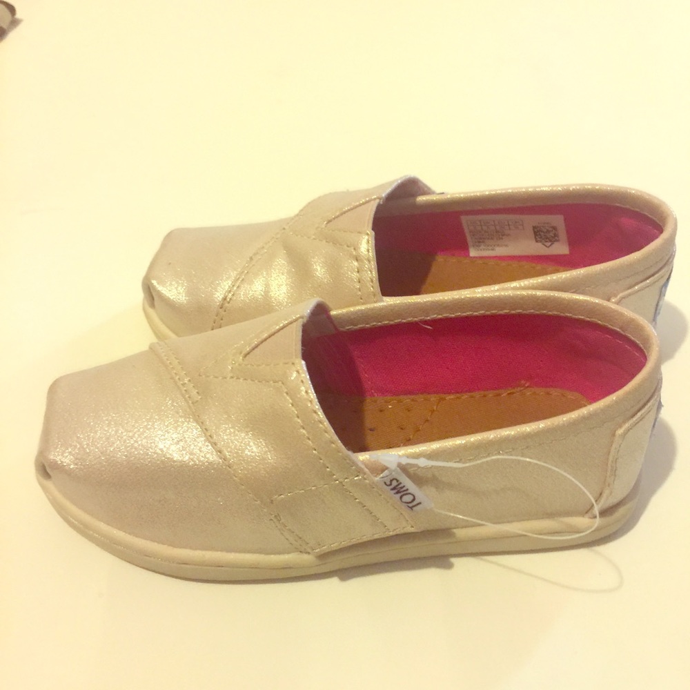 Toms toddler
