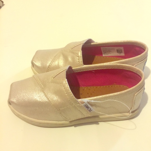 Toms toddler - Picture 1 of 3