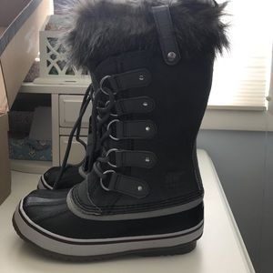 Sorel Grey Fur Boots