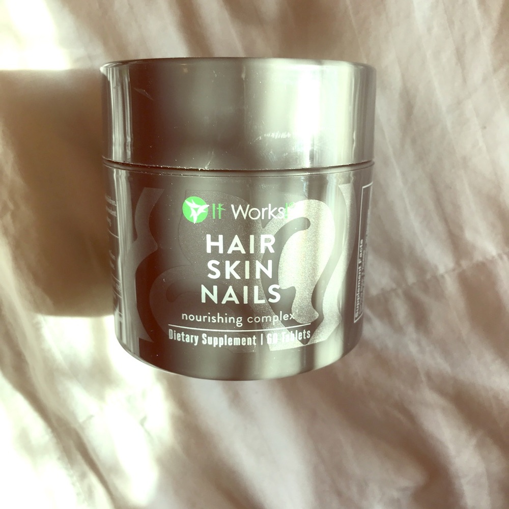 It works hair/skin/nails