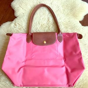 NEVER WORN: Longchamp le pilage