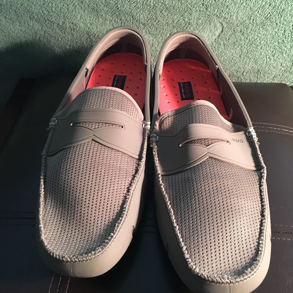 Men Waterproof Loafer