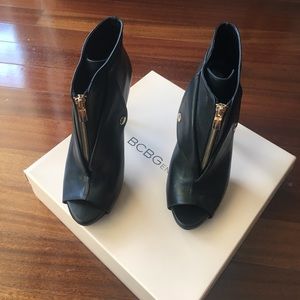 BCBG GENERATION Heel Booties