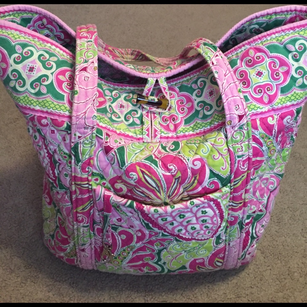 VERA BRADLEY TOGGLE TOTE