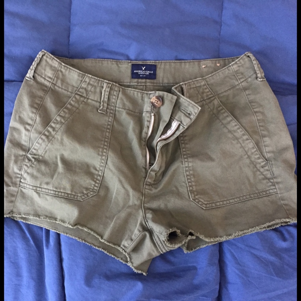 Army Green American Eagle Boyfriend Shorts