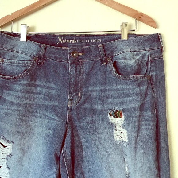 Denim - Natural Reflections Distressed Jeans with Patches
