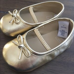 Gold Metallic Crib Shoes