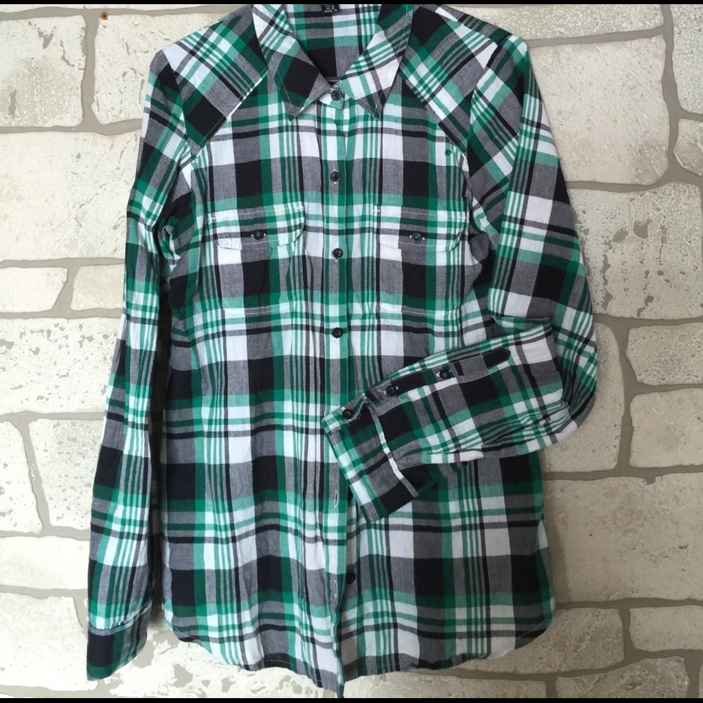 Fox double pocket button-down plaid ladies blouse