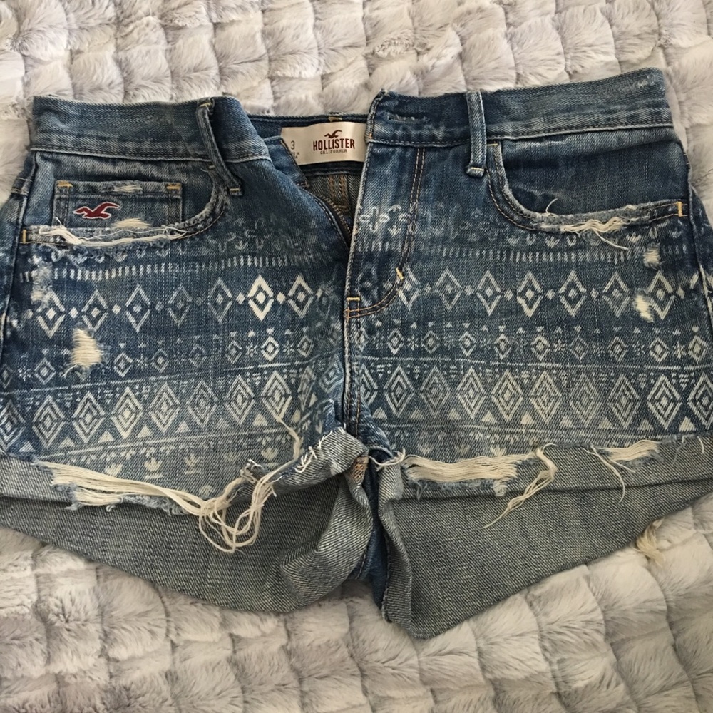 Hollister shorts size 3