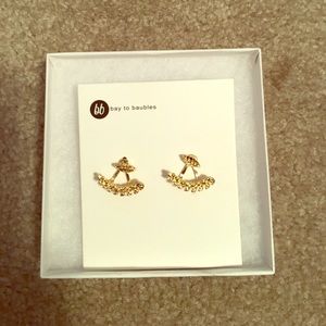 Bay to baubles Imre Leaf Ear Jacket