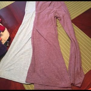 2 long sleeve gap shirts